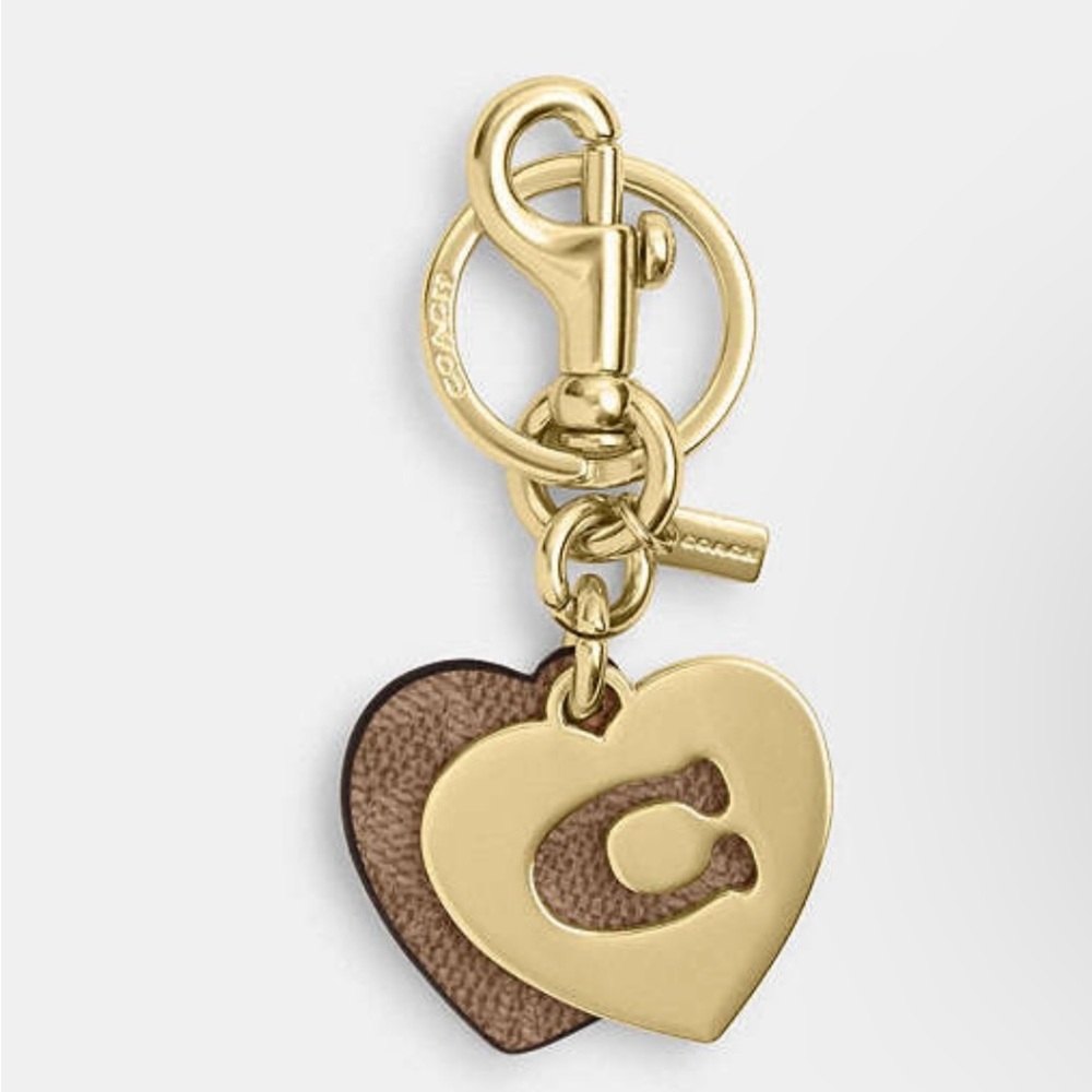 Brand New: Coach Hearts Key Ring In Signature Canvas 🤎